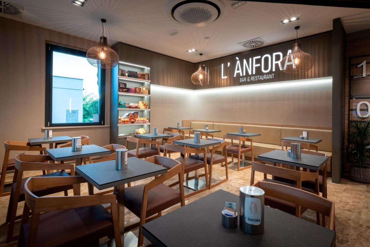 L'Anfora Hotel เดรูตา ภายนอก รูปภาพ