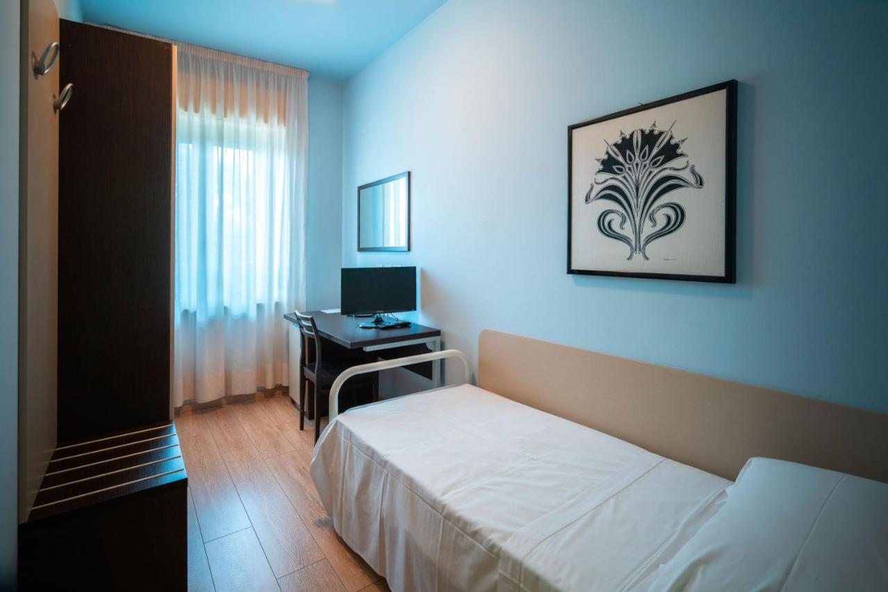 L'Anfora Hotel เดรูตา ภายนอก รูปภาพ